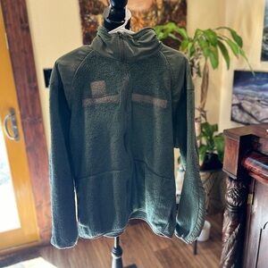 US MIL large/regular fleece jacket in GUC